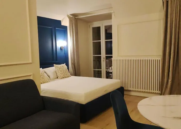 Lagrange 34 3* Turín